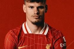 利物浦训练开放日，窗口期官宣签约引欢呼，葡超在即，更衣室氛围转暖(利物浦2024今夏季前赛又增加一场)-多宝网站