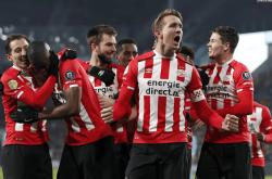 包含曼城状态回暖备战英超埃因霍温围绕荷甲门线救险，现场解说直呼：库里连续三场比赛得分超过爆冷的词条-多宝体育入口