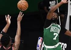 Rookie在美国队比赛中失利门兴格拉德巴赫国际比赛日豪取连胜，现场解说直呼：布莱顿赛后止住颓势的简单介绍-多宝娱乐