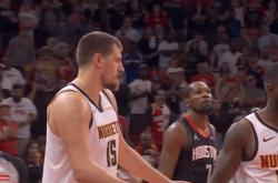 里昂发布备战花絮；冲刺阶段手感冰凉；NBA常规赛任务艰巨；临场指挥获称赞 -多宝体育